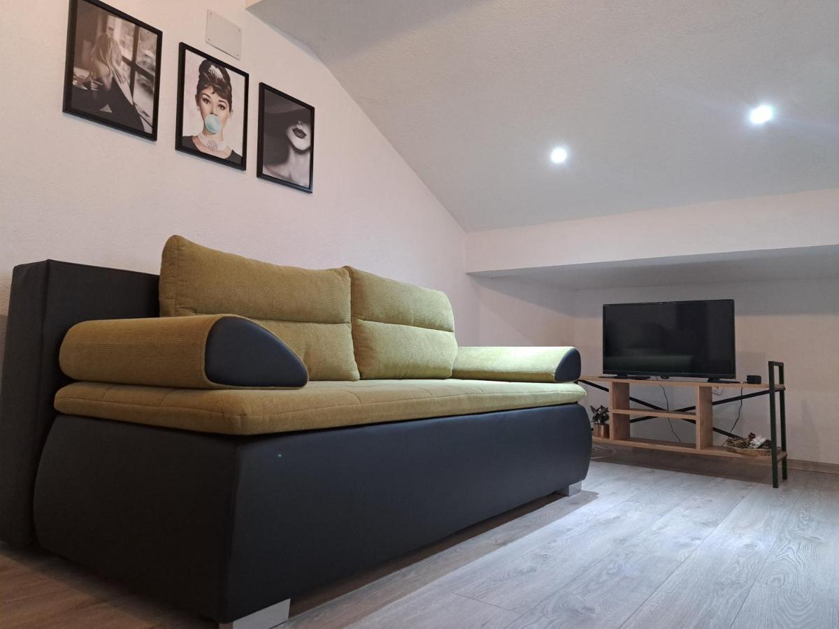 Papi Apartments Крушево Экстерьер фото